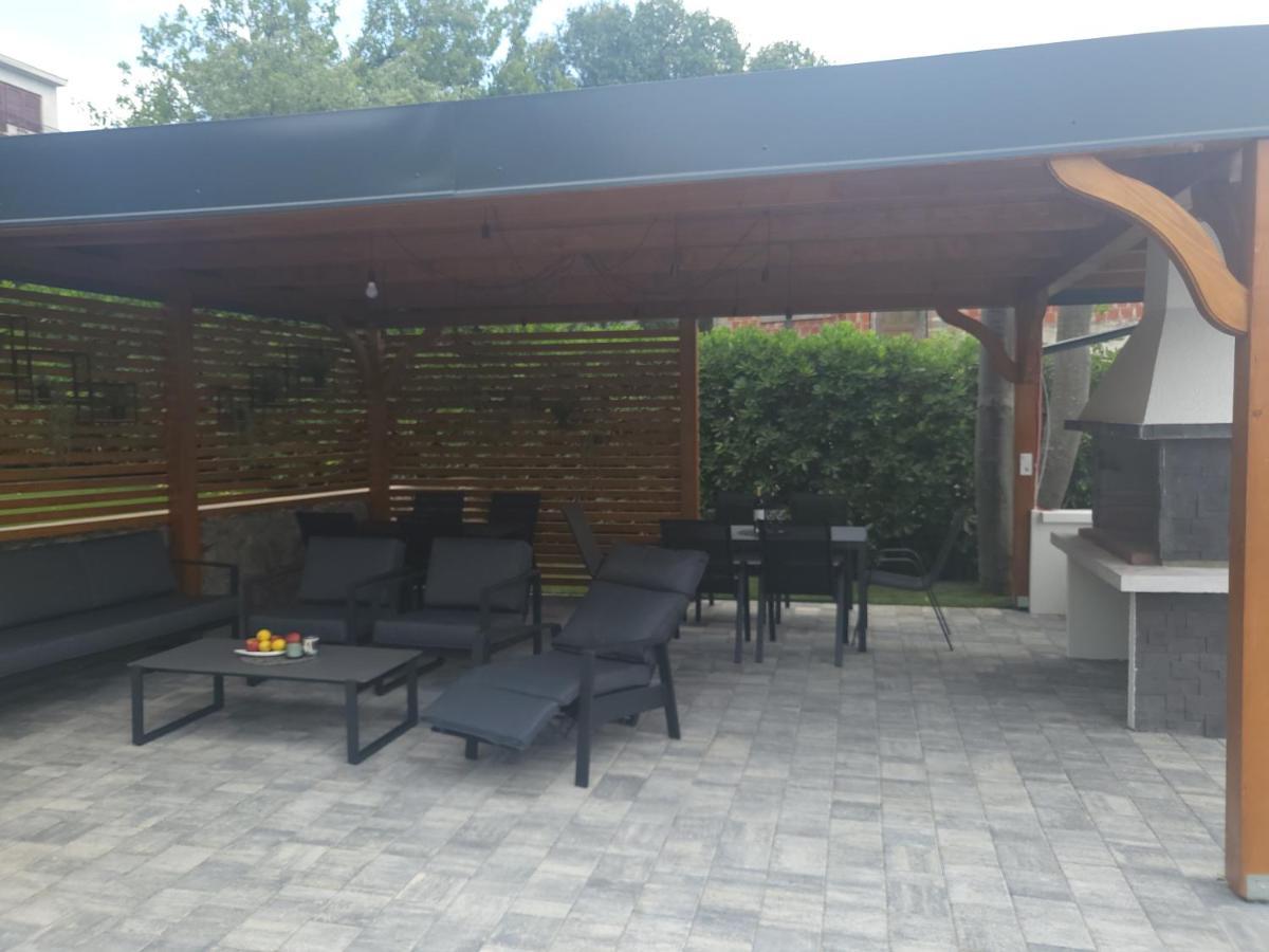 Apartmani Andiks Dramalj Extérieur photo