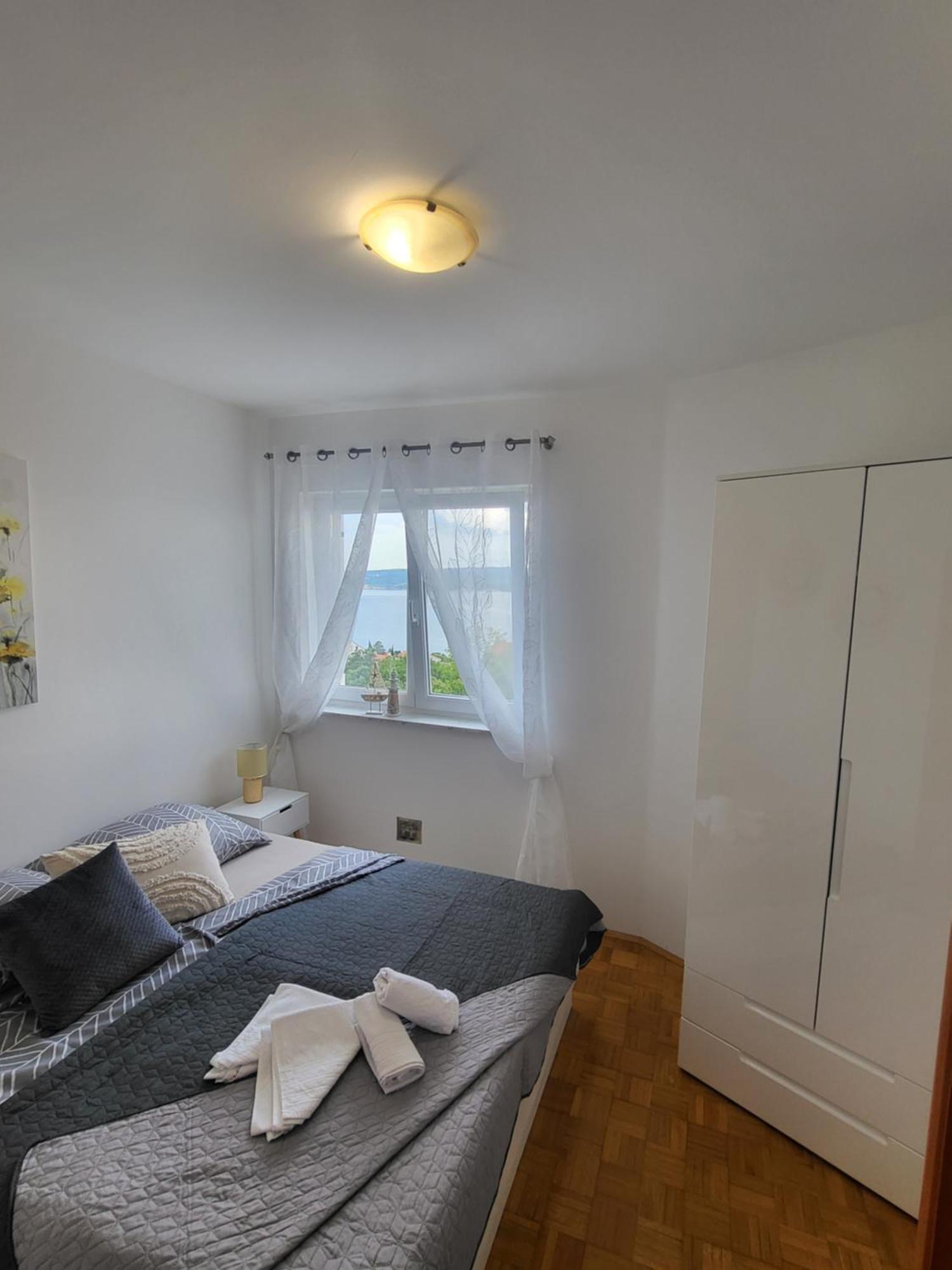 Apartmani Andiks Dramalj Extérieur photo