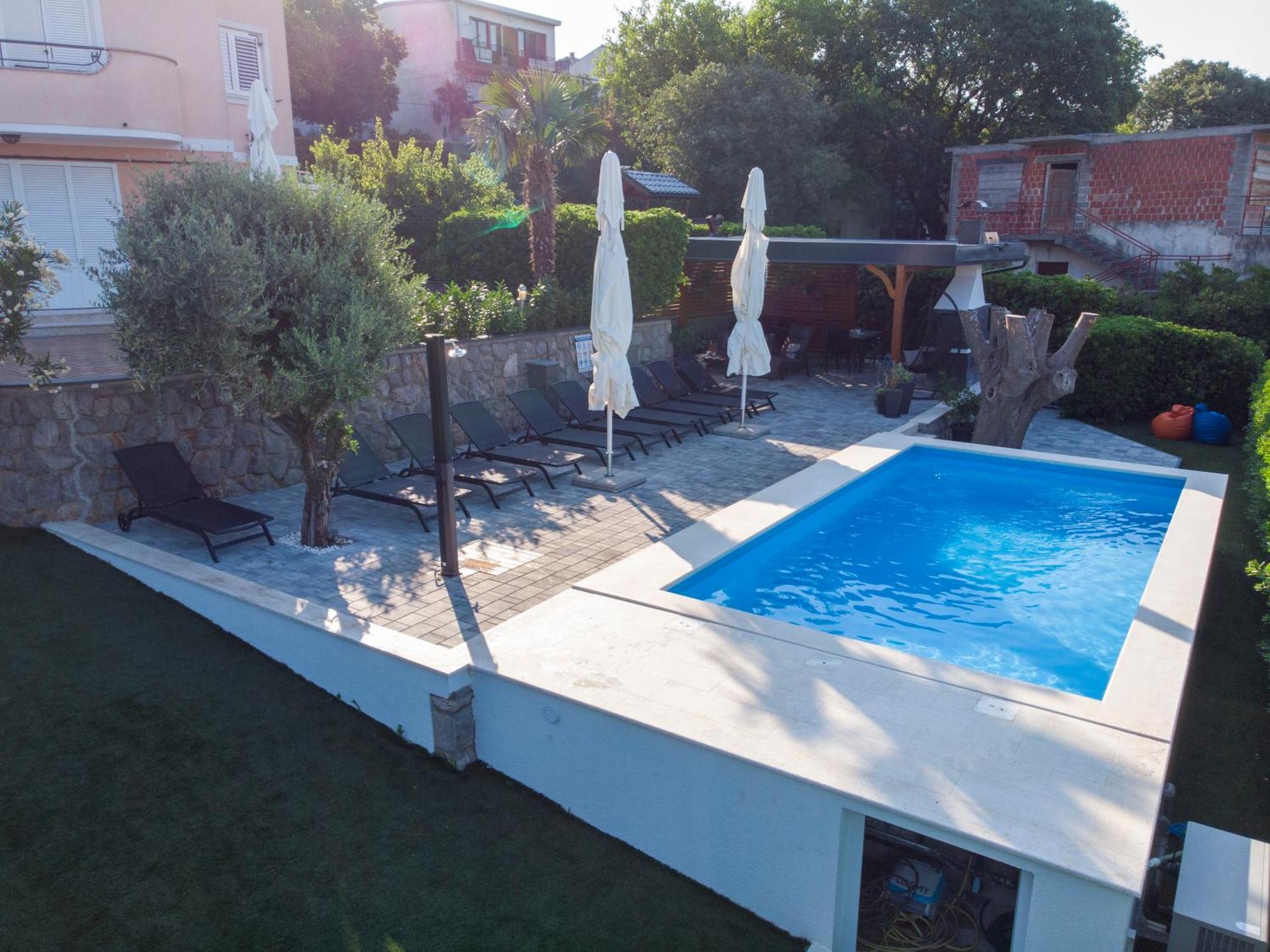 Apartmani Andiks Dramalj Extérieur photo